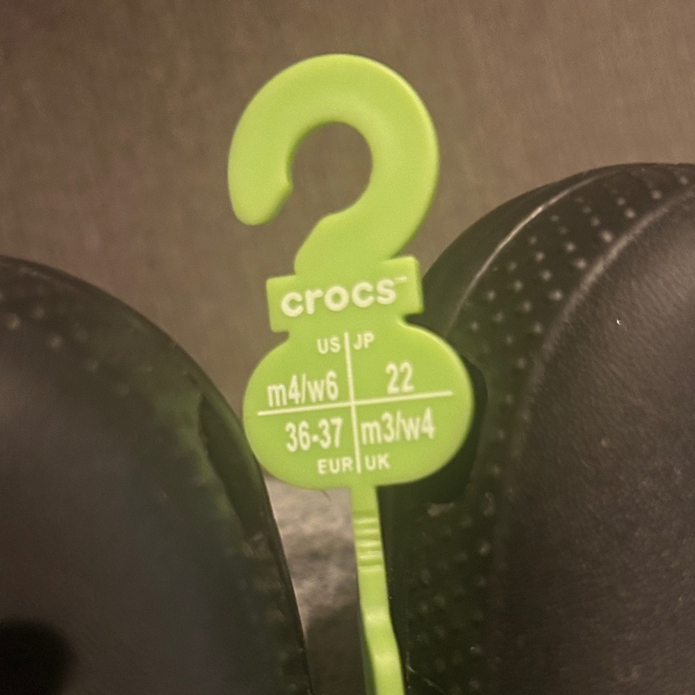 CROCS children’s size 3, NWT - Picture 5 of 7
